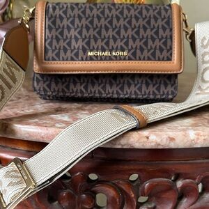 Michael Kors small crossbody